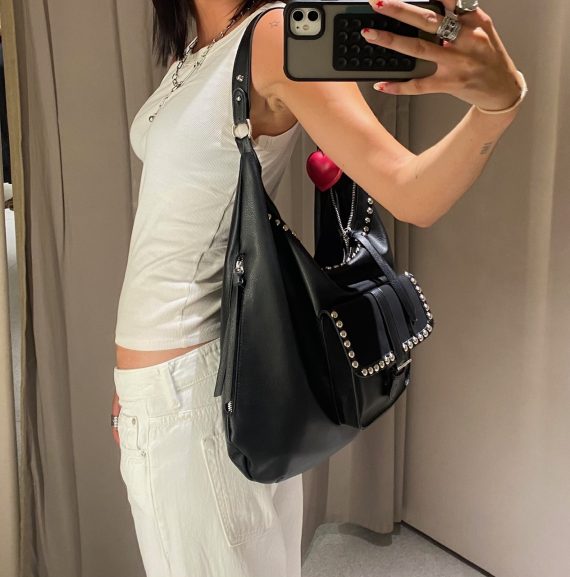 BOLSO “TACHUELAS“